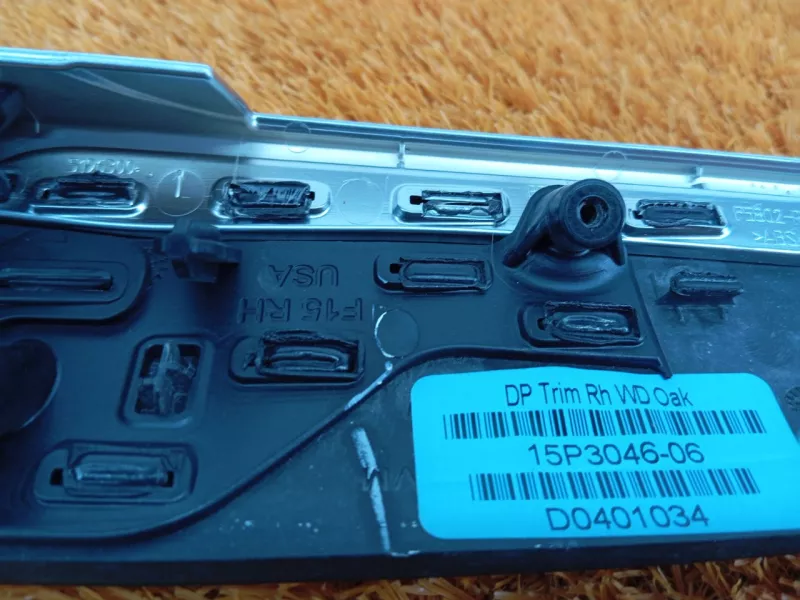 Молдинг двери