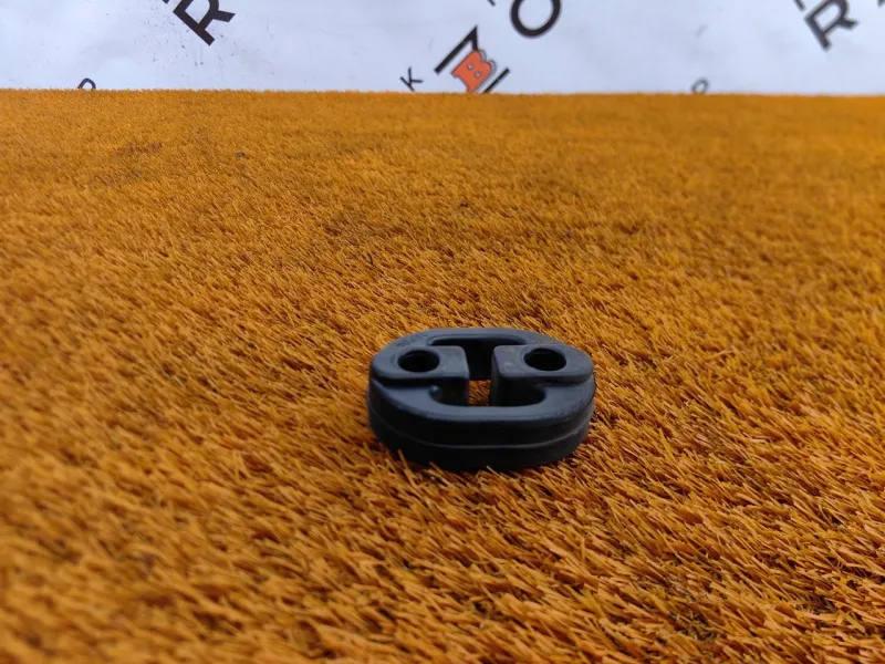 Крепление глушителя