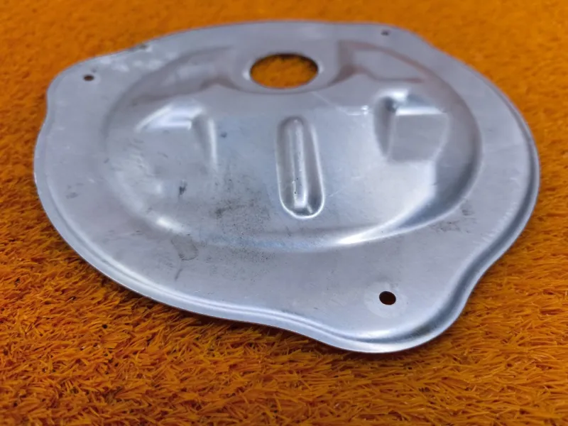 Крышка топливного насоса