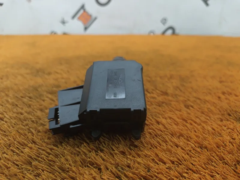 Переключатель подрулевой