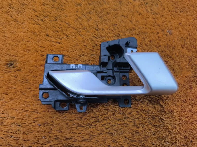 Ручка двери внутренняя