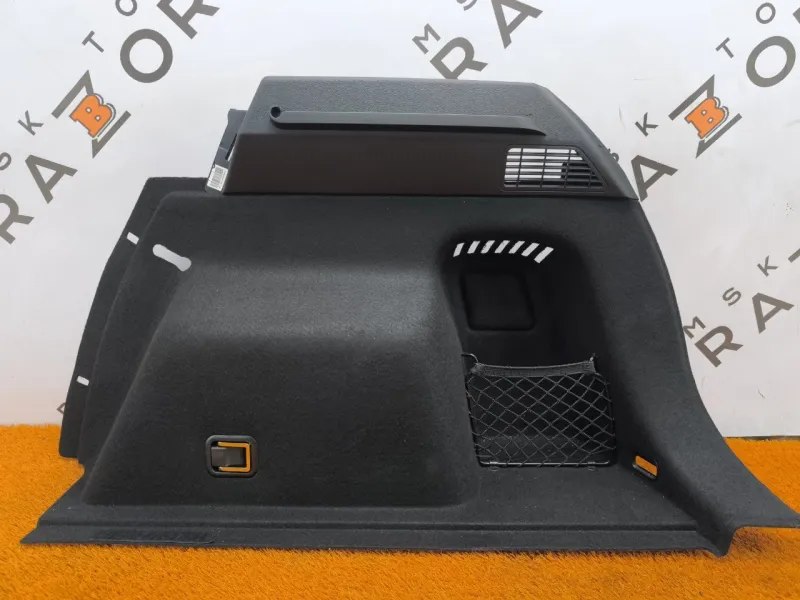 Обшивка багажника