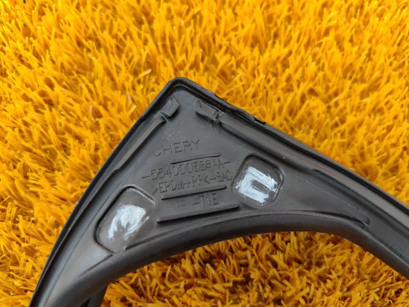 Уплотнитель стекла двери