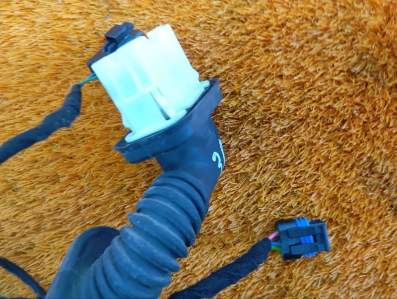 Проводка двери