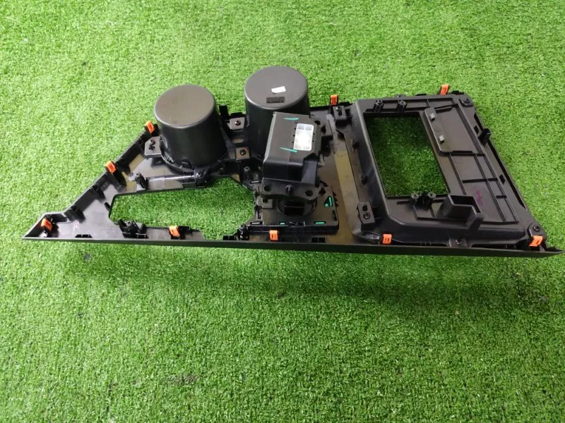 Накладка центральной консоли