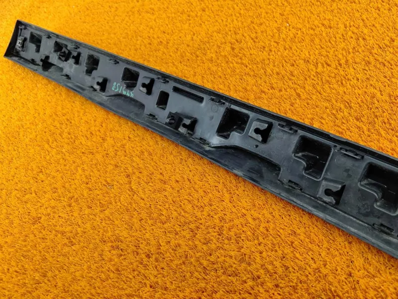 Накладка двери декоративная