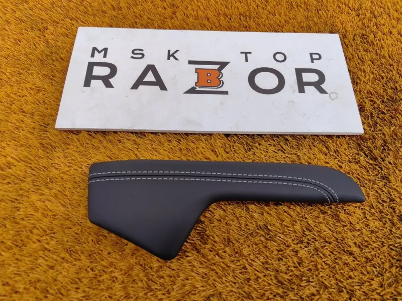 Накладка на торпедо