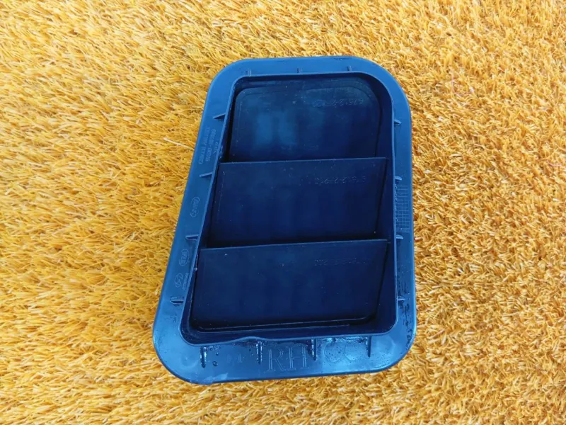 Решетка вентиляционная