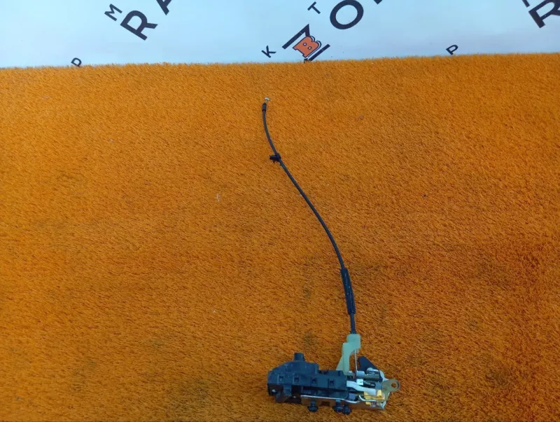 Замок двери