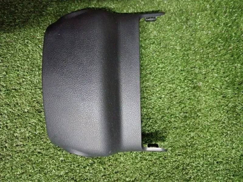 Кожух рулевой колонки