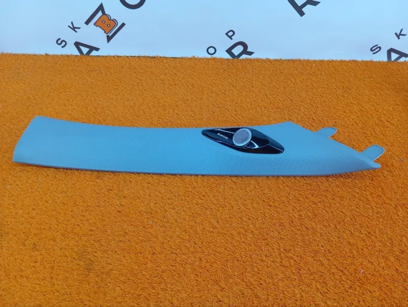 Накладка на стойку кузова