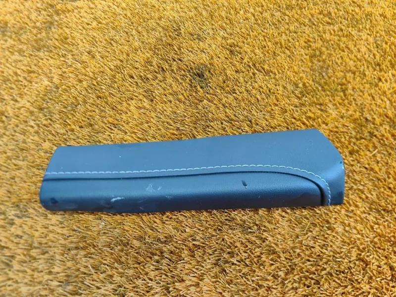 Накладка на торпедо