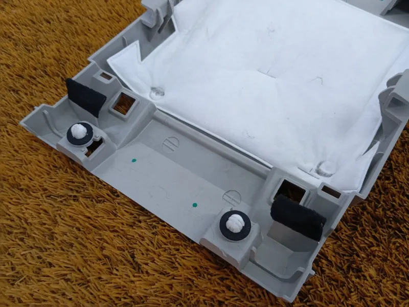 Обшивка центральной стойки