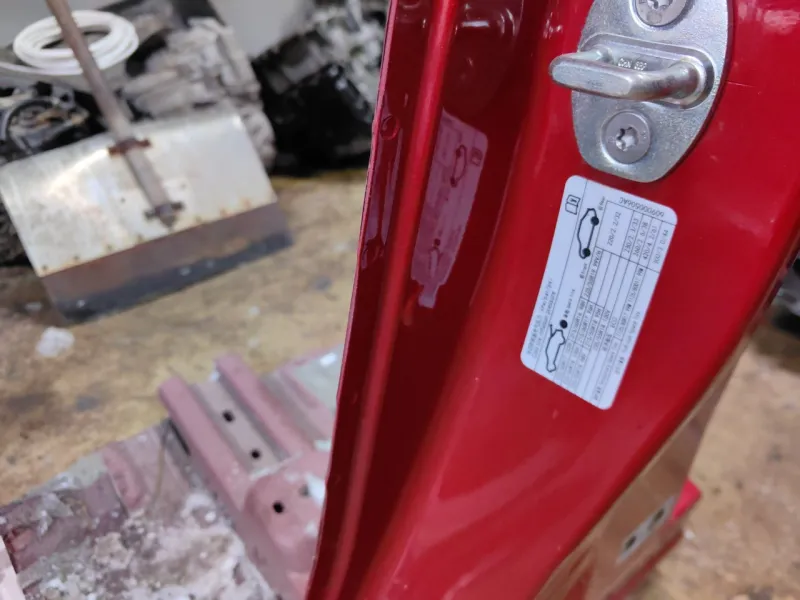 Порог с центральной стойкой