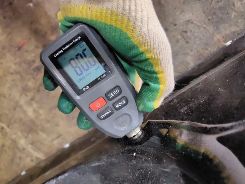 Порог с центральной стойкой