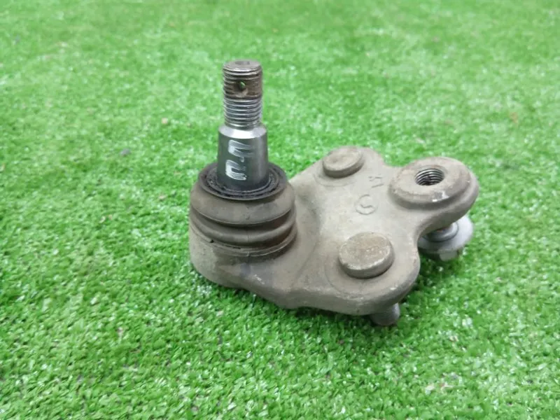 Шаровая опора