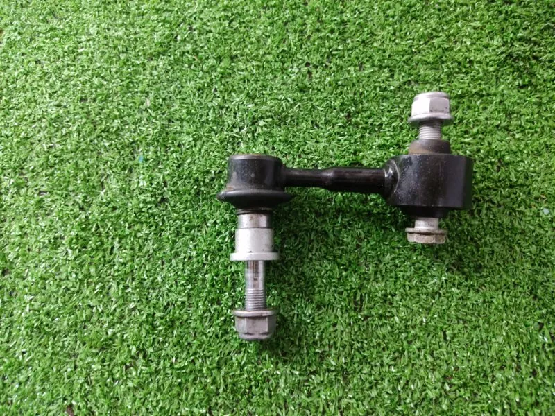 Стойка стабилизатора