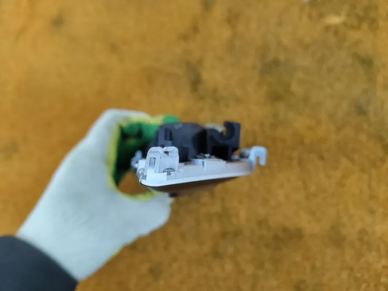 Ручка двери внутренняя Chery Tiggo 7 PRO 2023 403001617AA SQRE4T15C, передняя правая