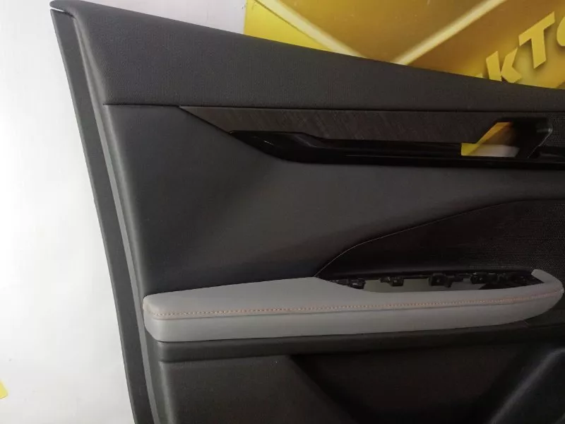 Обшивка двери