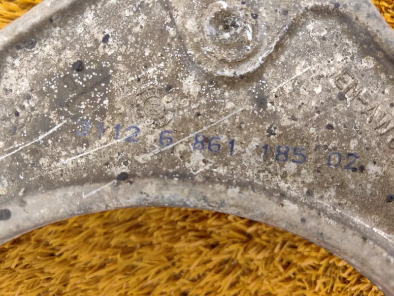 Рычаг подвески