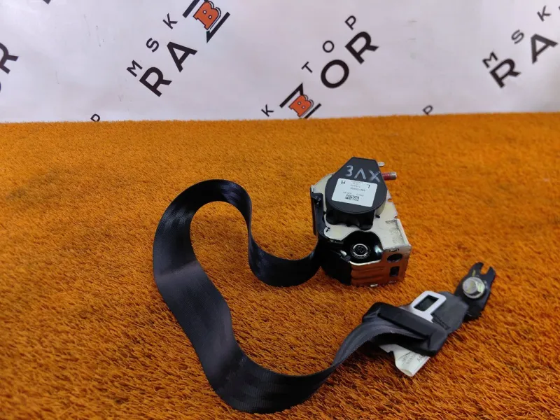 Ремень безопасности