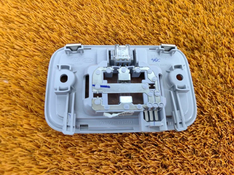 Плафон салона