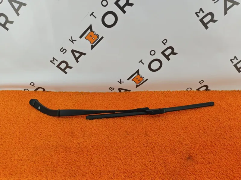 поводок стеклоочистителя