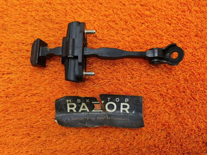 Ограничитель двери