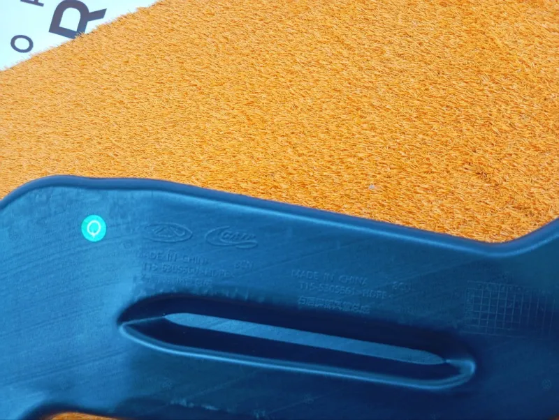 Воздуховод салона