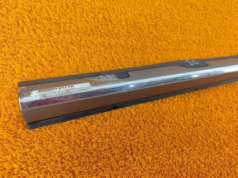 Накладка двери декоративная