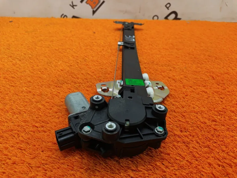 Стеклоподъемник