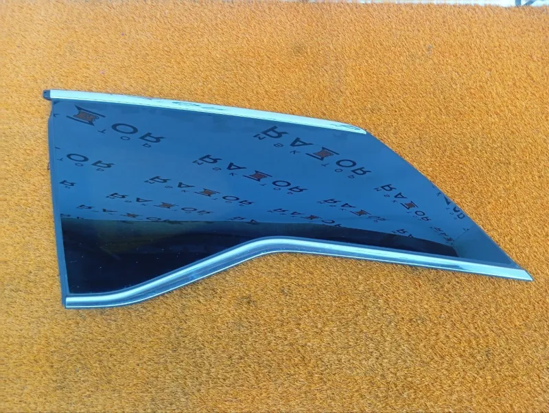 Форточка задняя Chery Tiggo 7 Pro Max 555000199AA, левая