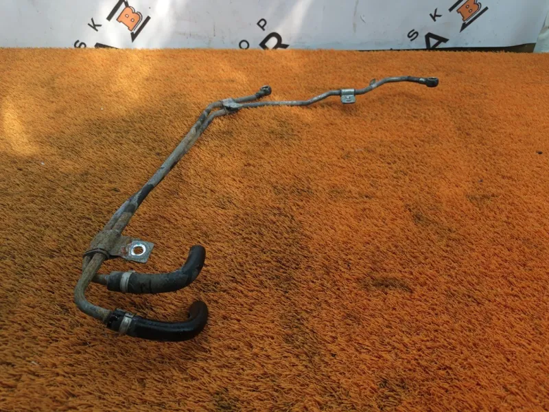 Трубка системы охлаждения