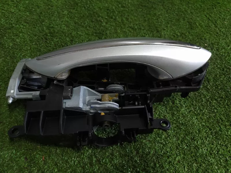 Ручка двери наружняя