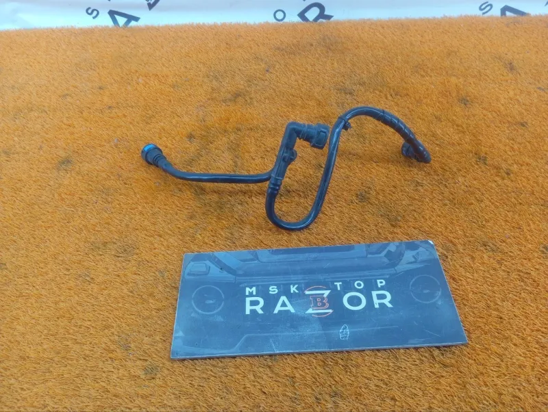 Трубка топливная