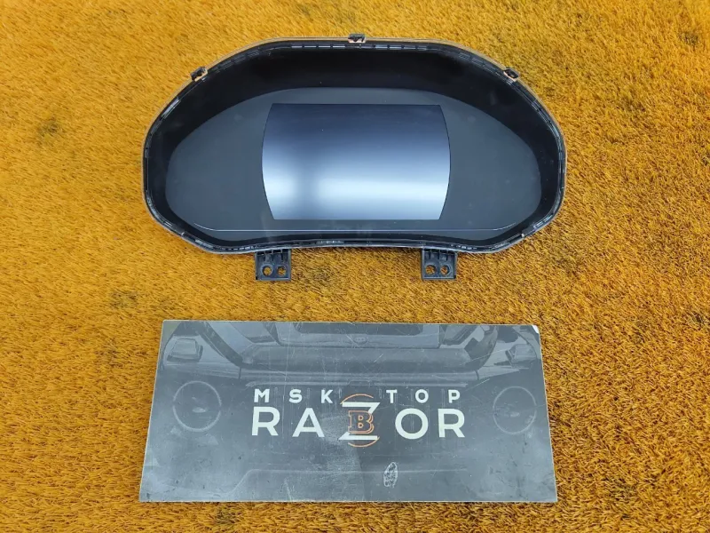 Панель приборов