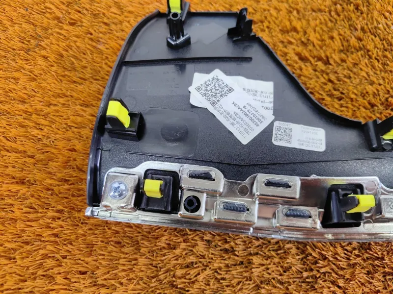 Накладка двери