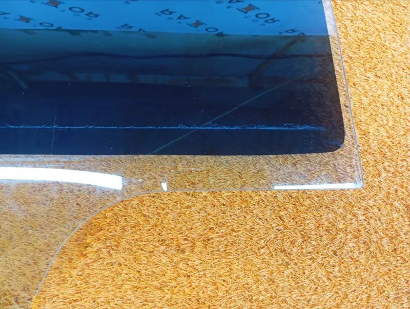 Стекло двери