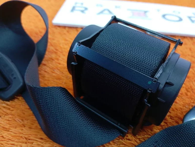 Ремень безопасности