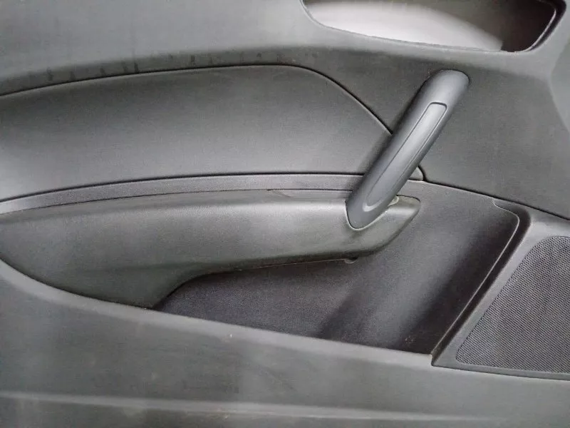 Обшивка двери