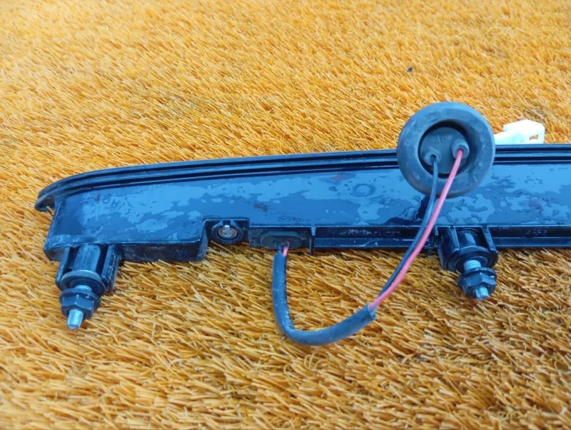 Стоп-сигнал дополнительный