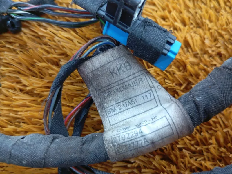 Проводка двери