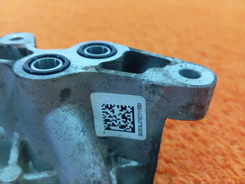 Кронштейн масляного фильтра