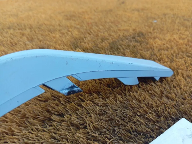 Молдинг бампера