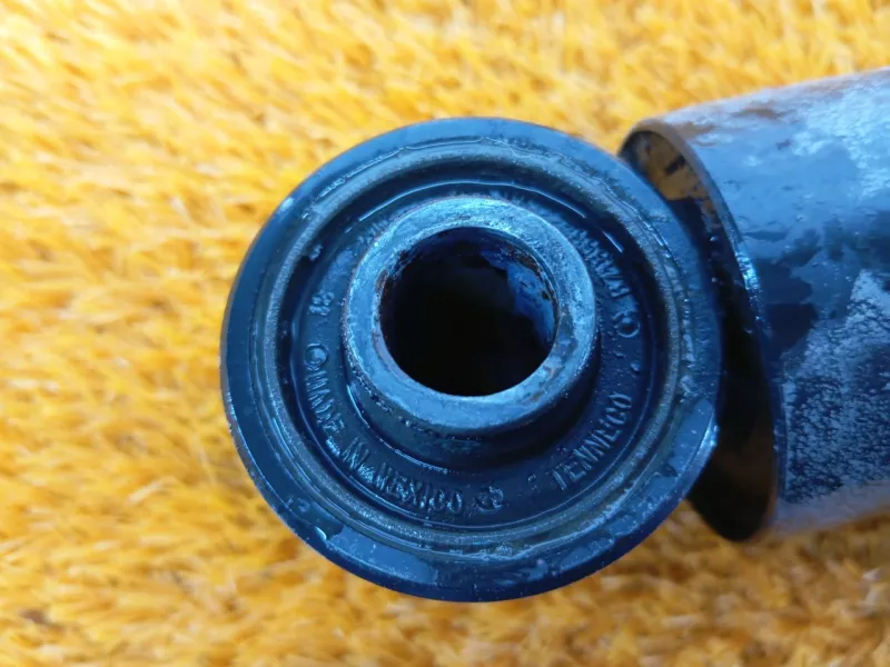 Стойка подвески