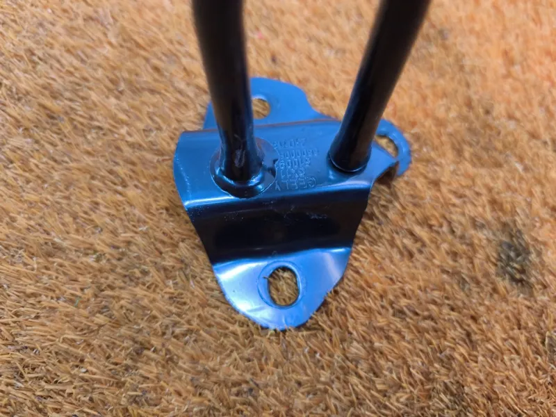 Крепление сиденья