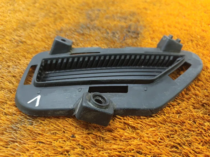 Накладка бампера