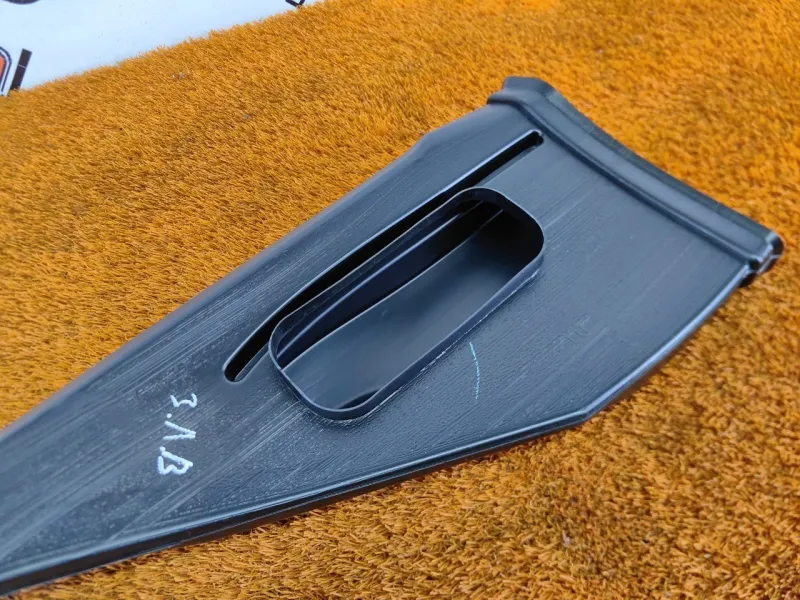 Воздуховод салона