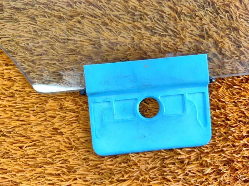 Стекло двери