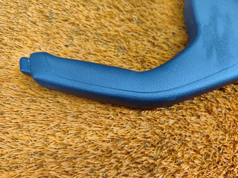 Рычаг стояночного тормоза